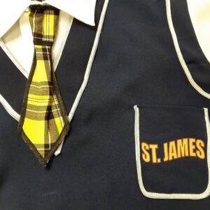 Bonte Koe Verhuur Maasland - Schooluniform kostschool Engels jongen