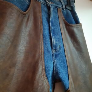 Bonte Koe Verhuur Maasland - Cowboy jeans leren stukken