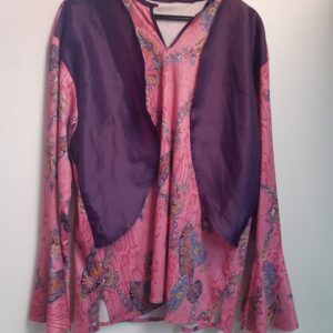 Bonte Koe Verhuur Maasland - Roze shirt paars gilet - art.nr. 10233